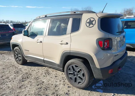 2017 Jeep Renegade Deserthawk 4X4 z USA, uszkodzony, nr VIN ZACCJBCB7HPF20933